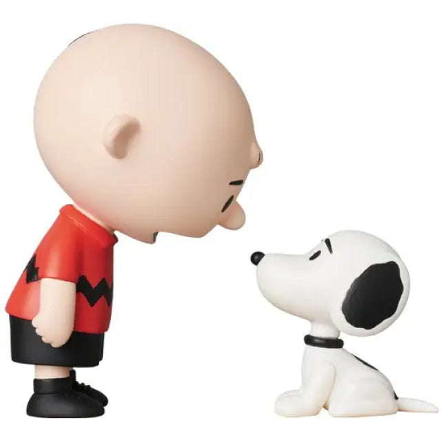 Medicom UDF - 453 Peanuts Charlie Brown & 1950's Snoopy Figure