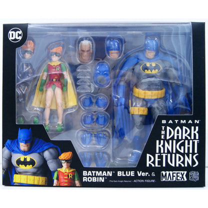 Medicom MAFEX 139 Batman Blue Ver. & Robin Figure (The Dark Night Returns)