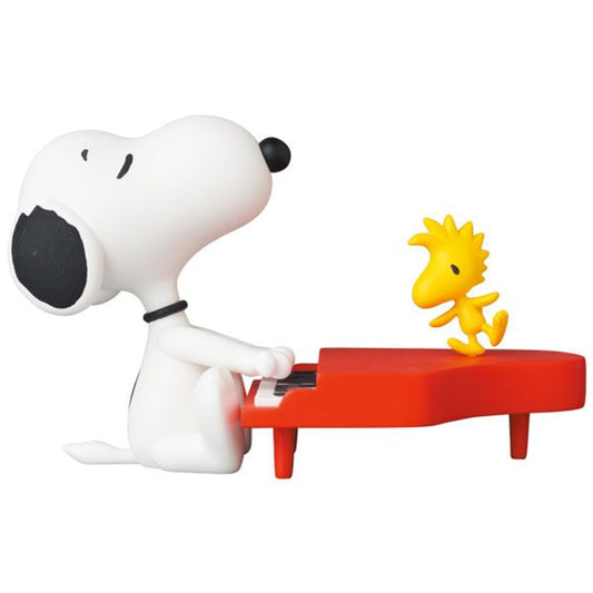 Medicom UDF Peanuts Pianist Snoopy Figure